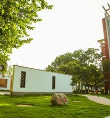 勸學廣場